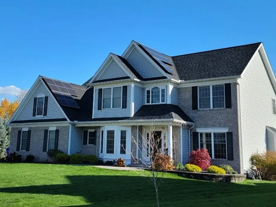 Roofing project gallery image 10