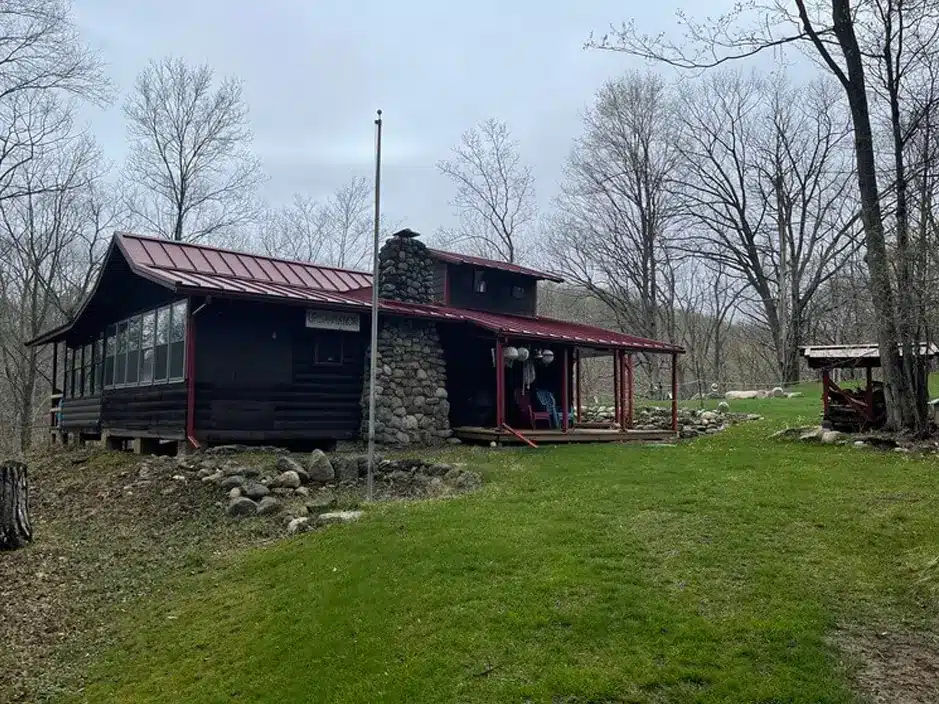 Roofing project gallery image 18