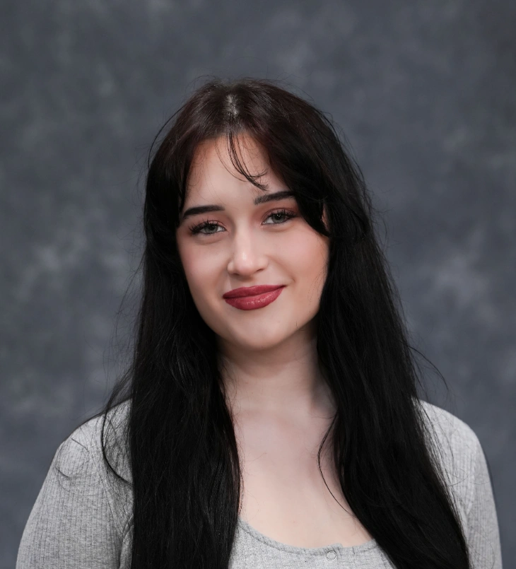 Evelyna A